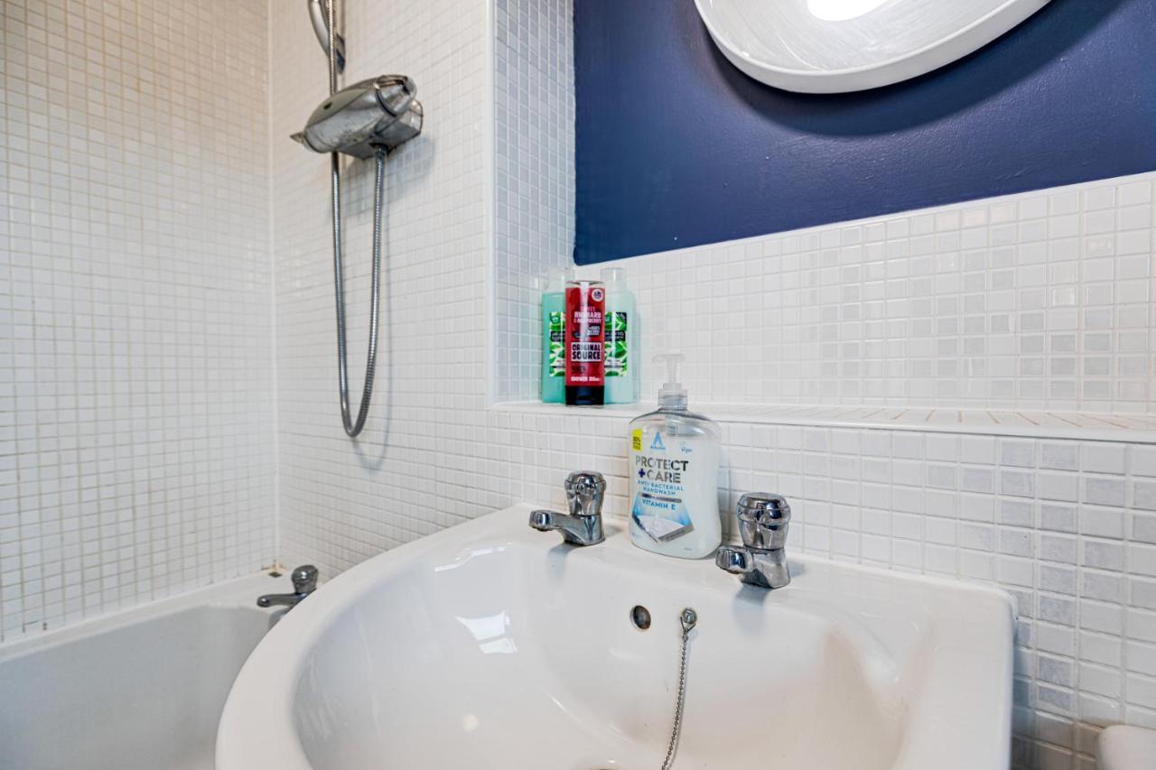 Silver Stag Properties, Modern 2 Bedroom House Thringstone Exteriér fotografie